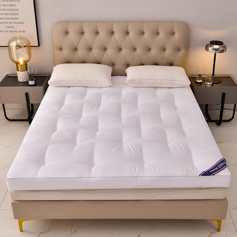 Cooling Plush Pillow Top Mattress Topper