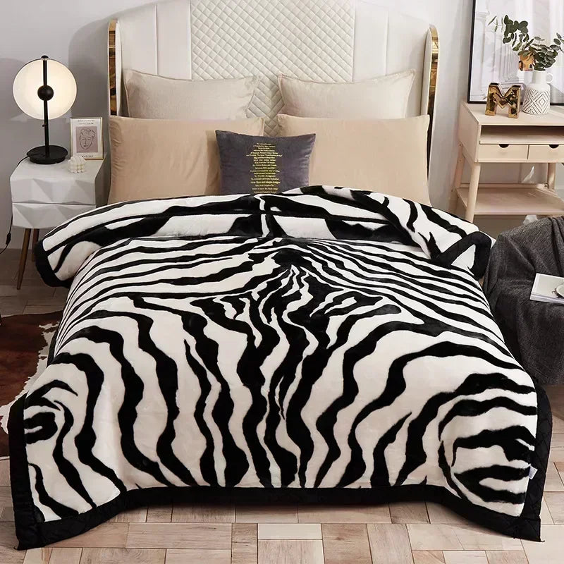 European Style Raschel Weighted Blanket