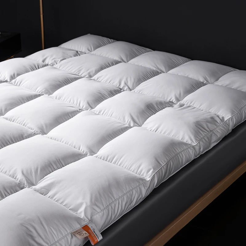 Queen Goose Down Mattress Topper