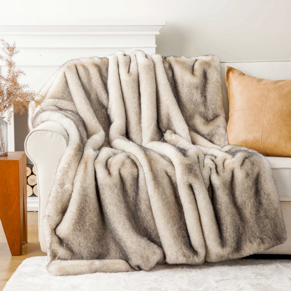 Battilo Luxury Faux Fur Blanket