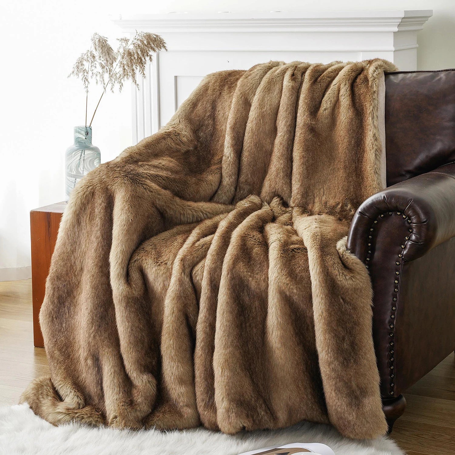 Battilo Luxury Faux Fur Blanket